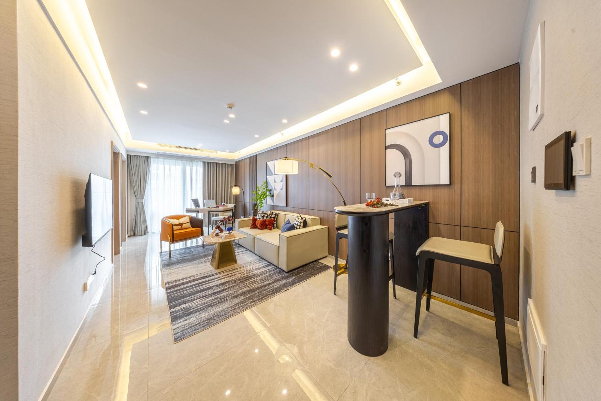Boruisi Video And Audio Light House - Shenzhen Convention And Exhibition Center Gangxia Metro Station Aparthotel Exterior foto